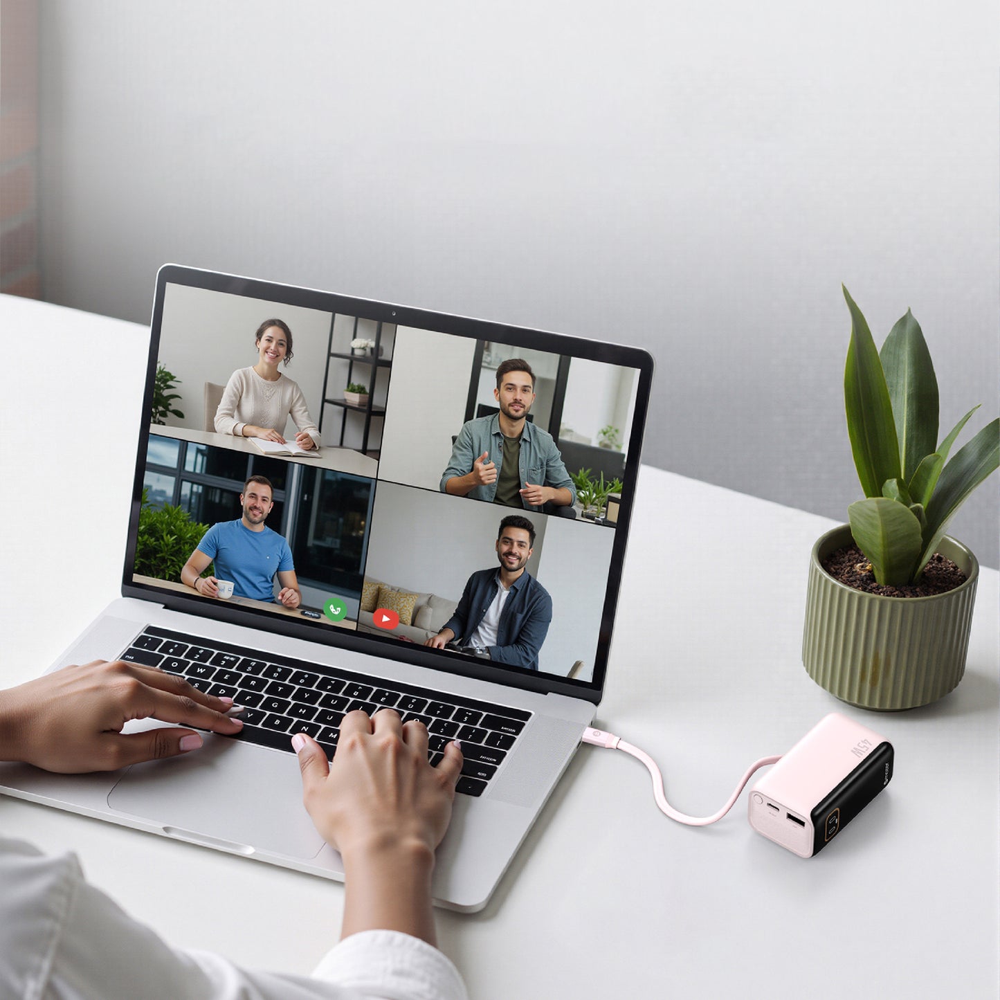 PowerCharge RLink 10,000 mAh PD45W (Built-in Retractable USB-C Cable) Power Bank (CCC Certified)