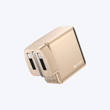 PrestigeGaN Ai 140W GaN Wall Charger Ai Display (4 Ports)